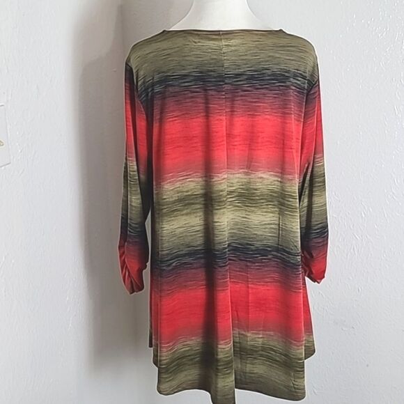 New Directions Colorful Ombre Top with Gold Grommets Neckline, Sz Large - Picture 6 of 8